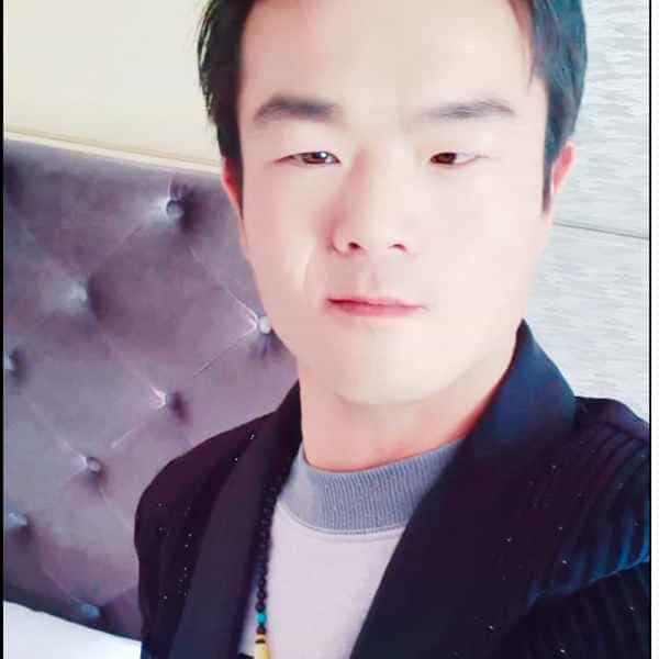 青海30岁单身帅哥真诚找对象-六安征婚相亲网