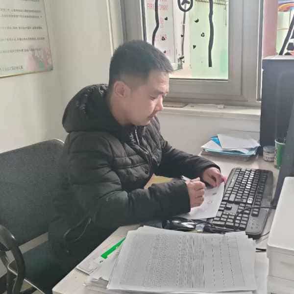 42岁岁山东单身帅哥 - 六安吉缘网