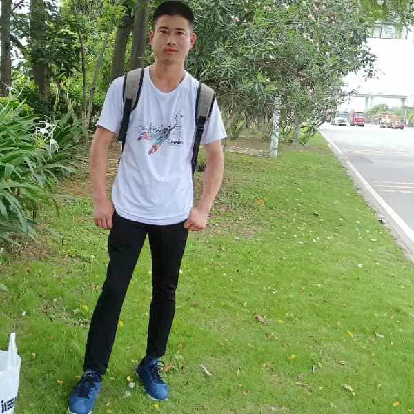 37岁岁广东单身帅哥 - 六安吉缘网
