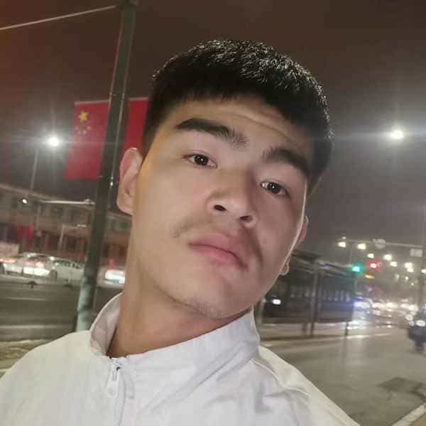 23岁岁山西单身帅哥 - 六安吉缘网