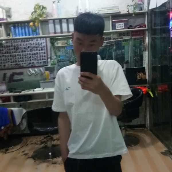 25岁岁河南单身帅哥 - 六安吉缘网